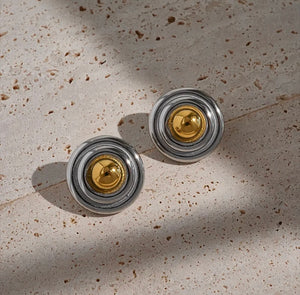 Two tones round earrings