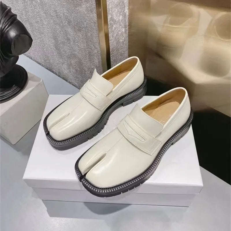 Perrie Loafers